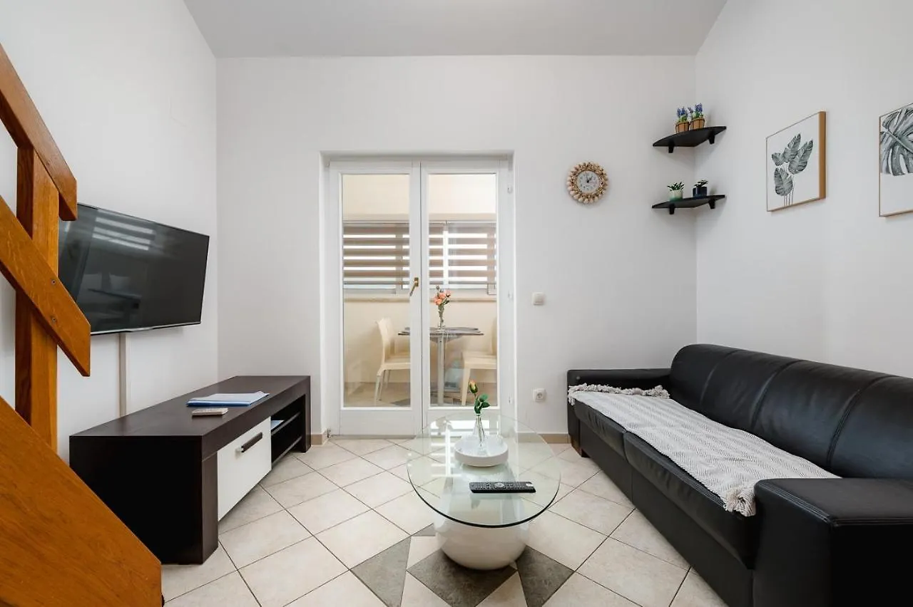 Apartment More Zambratija  Zambratija (Istria)